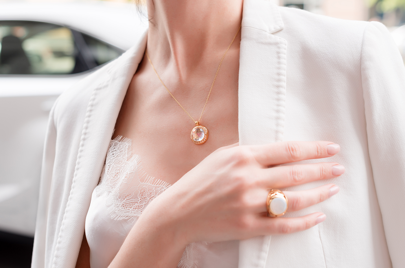 Unveiling Timeless Glamour: Styling Diamond Jewellery for Your Indo-Western looks Unveiling Timeless Glamour: Styling Diamond Jewellery for Your Indo-Western looks